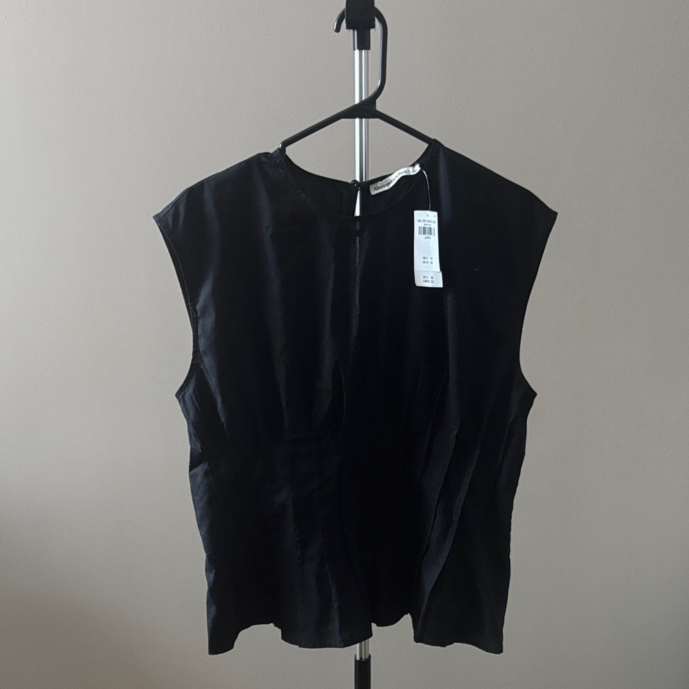 Abercrombie & Fitch Black Sleeveless Blouse